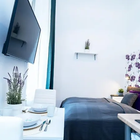 Modern Intimate In The Center * Boedapest